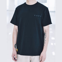 Load image into Gallery viewer, &quot;Dunno How to Skate &quot; Tee | 瞎滑 Series
