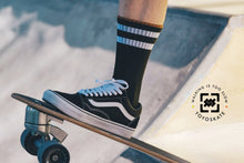 Load image into Gallery viewer, YOYOSKATE Escape Socks for Rollerblading / Skating Ankle High
